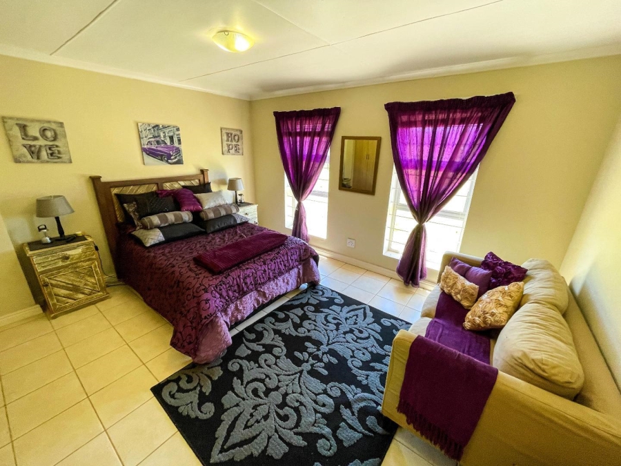 2 Bedroom Property for Sale in Friemersheim Western Cape